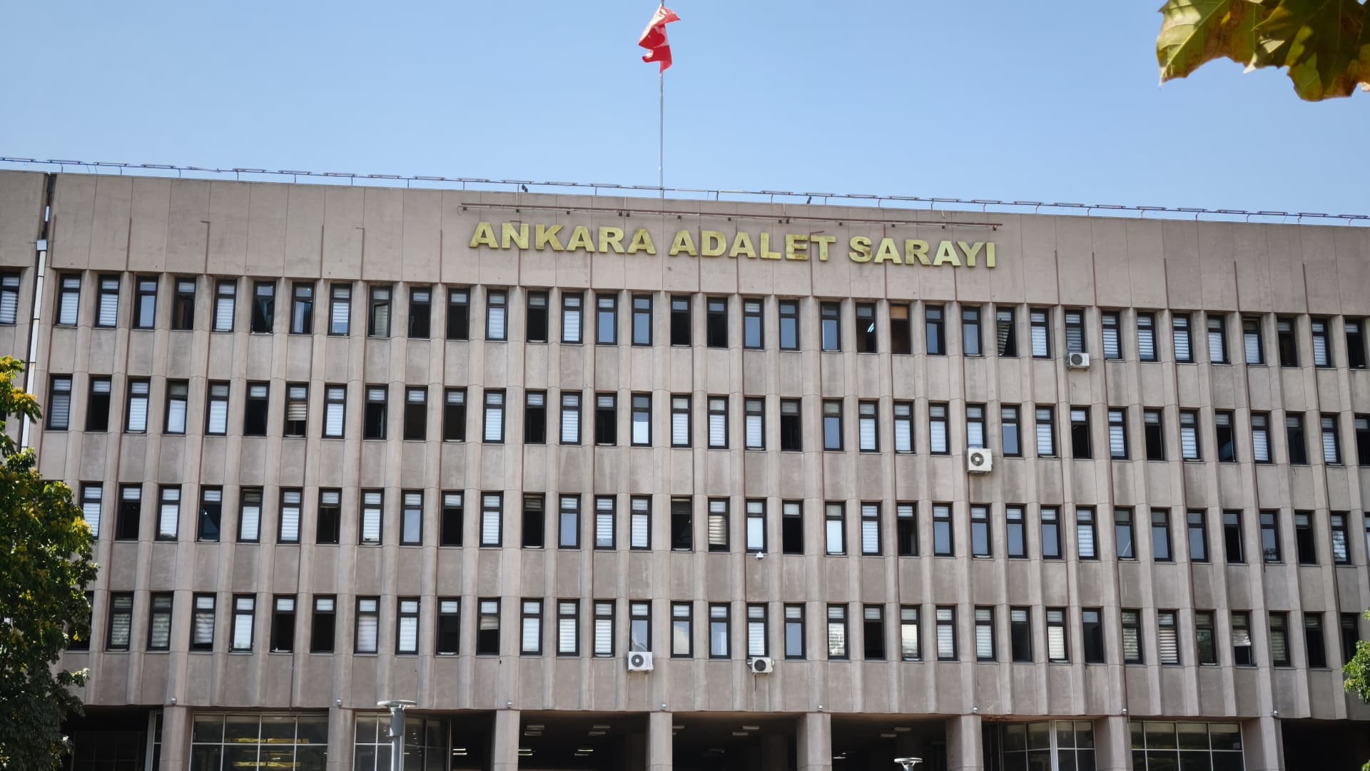 Gökçek'in oğlu ve gelinine adli kontrol talebi