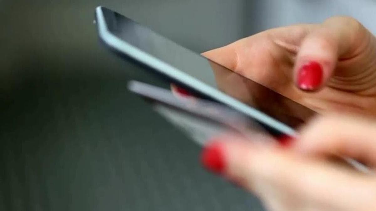 Uçak içi internette açık rıza zorunluluğuna ceza