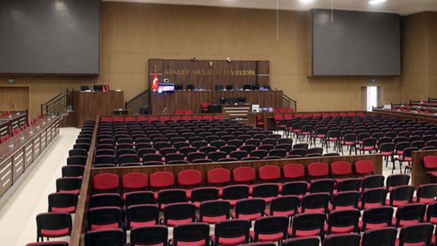 Eski tuğgenerale FETÖ üyeliğinden hapis cezası