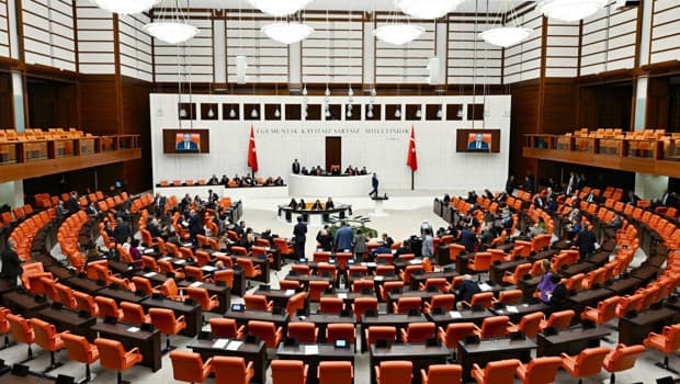 Şehit aileleri ve gazilerin haklarına yönelik düzenlemeler TBMM'de kabul edildi