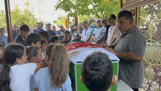 Çanakkale'deki böcek ilacı faciasında oğlunu kaybeden acılı baba konuştu: 'Sana söz veriyorum dayanacağım' demişti