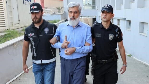 Alparslan Kuytul soruşturmasında yeni detaylar! Alparslan Kuytul, örgüt üyesinin sırtında sopa kırmış: 'Benden habersiz neden böyle bir iş yaptınız'