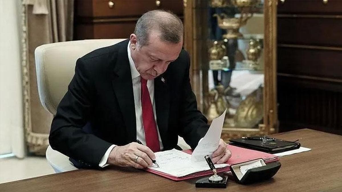 Cumhurbaşkanı Erdoğan imzaladı! 7 general ve 18 albaya terfi