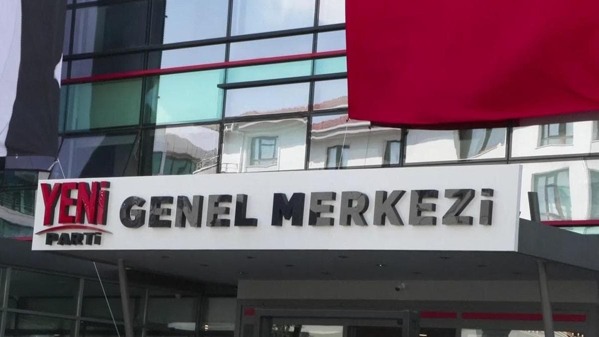 Yeni Parti ismini değiştirecek mi?