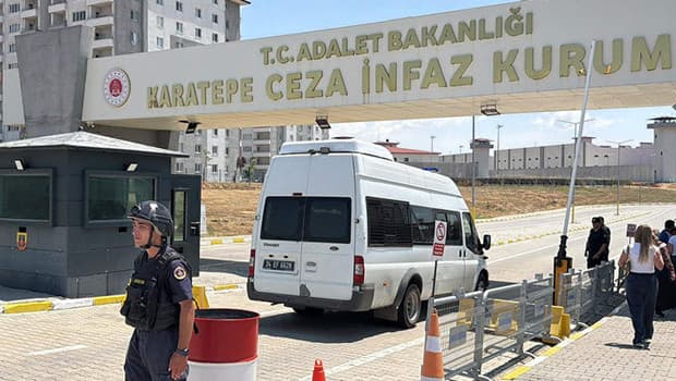 Haluk Levent, Çorlu'daki cezaevine konuldu