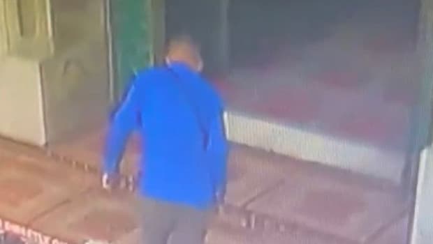 Camide 450 bin liralık hırsızlık: O anlar kamerada