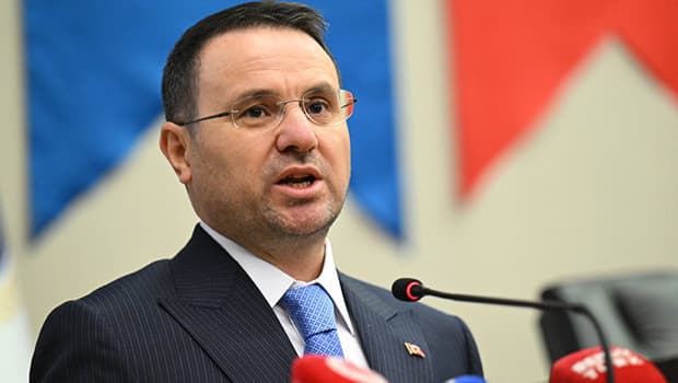 Adalet Bakanı Akın Gürlek'ten Söğüt'te net mesaj: Vatan aleyhine hareket edenler karşılığını bulacak