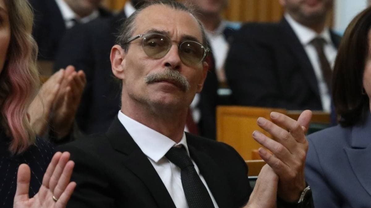 Son dakika... Erdal Beşikçioğlu tutuklandı, Ankara dışındaki cezaevine gönderildi